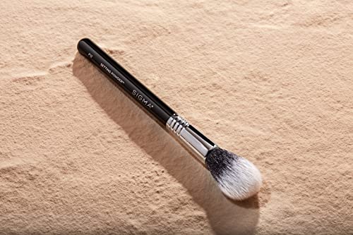 Sigma Beauty F12 Setting Powder™ Brush