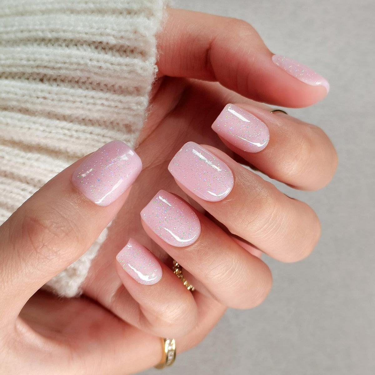 SHANGMENG Press on Nails Square - Soft Gel Pink Press on Nails Short for Women Gift, Fit Perfectly & Natural Stick on Nails with Glue in 16 Sizes - 32 Reusable Fake Nails, Shimmering Pink
