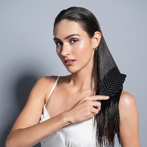 The Hair Edit Detangle & Massage Brush